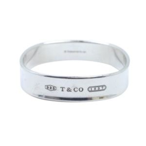 🌟ONE LEFT🌟Tiffany & Co. 1837 Silver Bangle